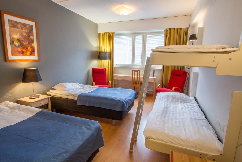 Economy Hotel Savonia Kuopio Exteriör bild